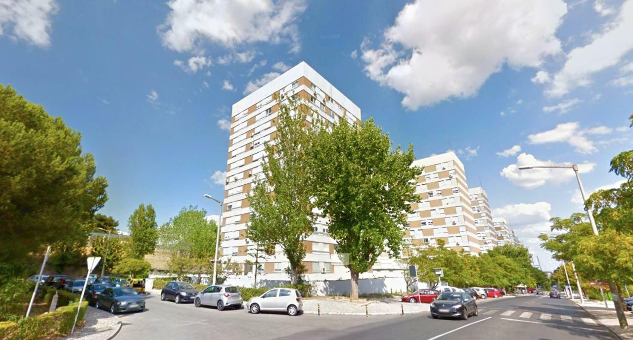 Lisbon Sky View 3Br Home + Near Airport + Free Parking Екстер'єр фото